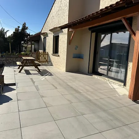 Maison Du Phare Nyaraló